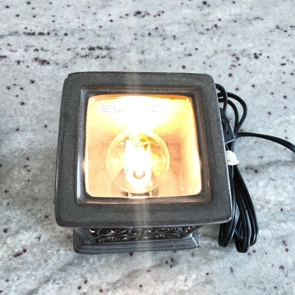 Scentsy Warmer, Jane, Full Size, Grey, Retired - Picture 10 of 16